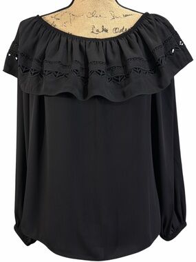 White House Black Market Black Off-Shoulder Ruffle Blouse & Lace Trim EC Size M